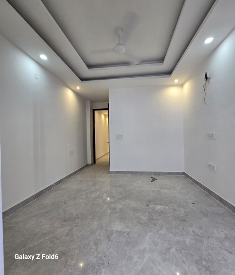 Room, palm-residency-chhatarpur 2 Bedroom 900 Sq.Ft. Apartment In Chattarpur Delhi 10096395