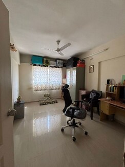 2 BHK Apartment For Sale in Sai Shree CHS Ltd
