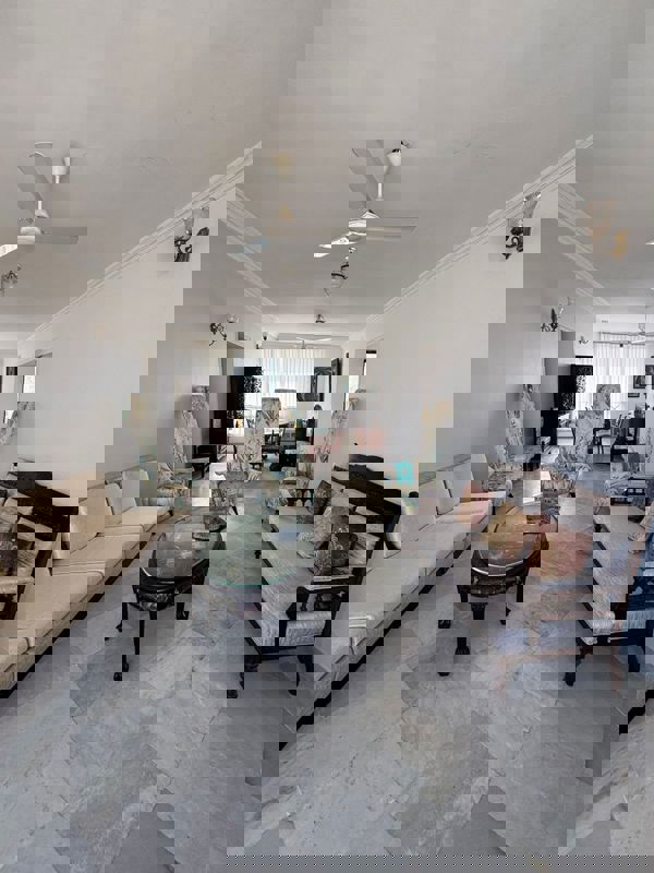 3 BHK + Pooja Room,Servant Room 1650 Sq.Ft. Apartment in Hiranandani Gardens Lake Castle