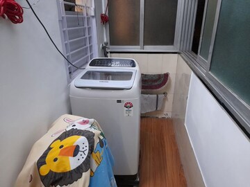 Furnished Amenities in 1.5 BHK Apartment at Shardashram Dadar CHS, Dadar West – for Rent