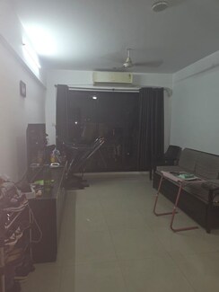 2 BHK + Extra Room Apartment For Rent in Accord Nidhi