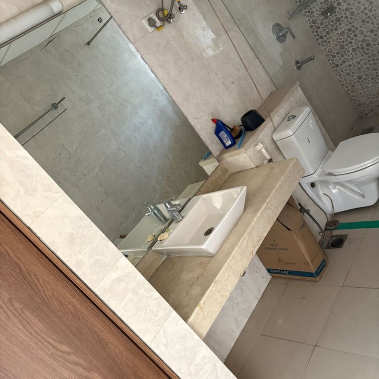 Bathroom, dlf-new-town-heights-iii 3 Bedroom 1845 Sq.Ft. Apartment In Sector 91 Gurgaon 10096589