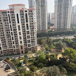 3 BHK + Servant Room Apartment For Rent in DLF New Town Heights III