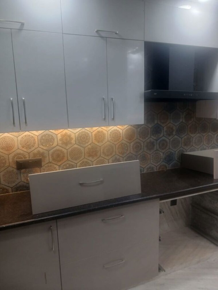 undefined, housing-board-colony-sector-51 3 Bedroom 1550 Sq.Ft. Builder Floor In Sector 51 Gurgaon 10096593