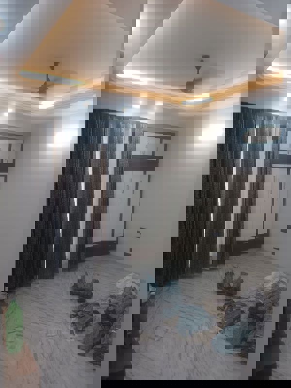 3 BHK + Pooja Room 1550 Sq.Ft. Builder Floor in Housing Board Colony Sector 51