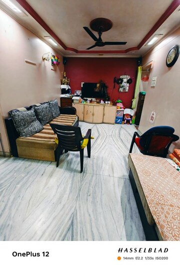 Bedroom in 2 BHK Apartment at Lalji Complex, Kandivali West – for Sale