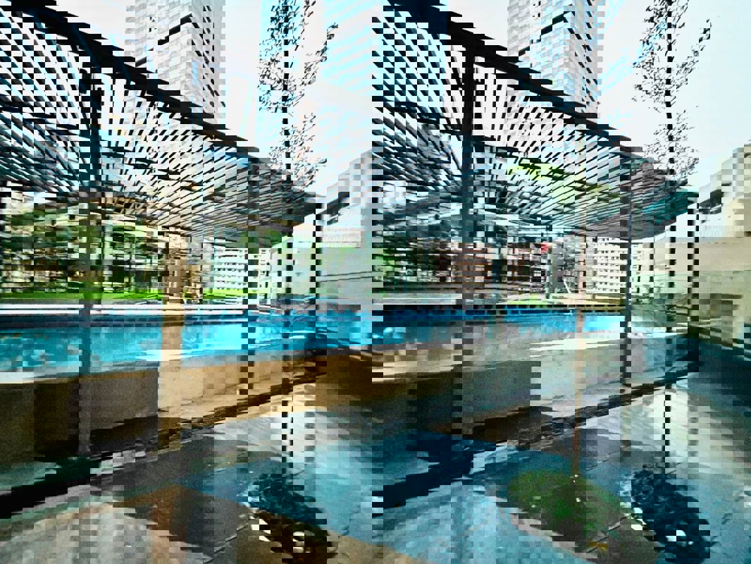 4 BHK + Servant Room 2805 Sq.Ft. Apartment in Hubtown 25 South