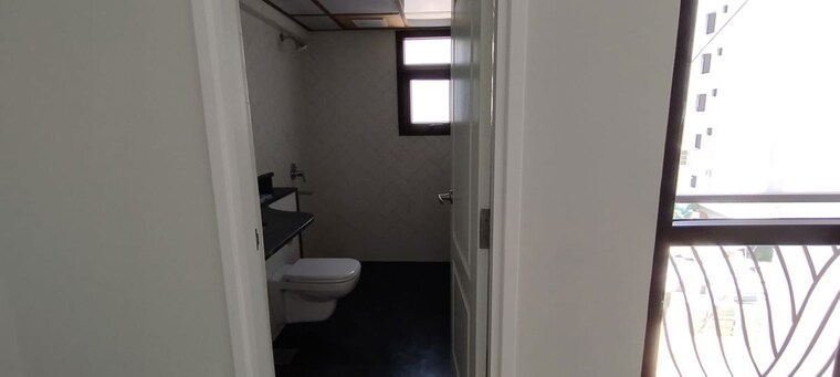 Bathroom, centreo 3 Bedroom 2100 Sq.Ft. Apartment In Kanakapura Road Bangalore 10096590