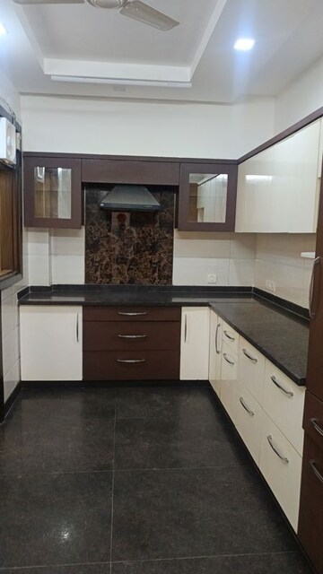 Kitchen in 3 BHK Builder Floor at Patel Nagar – for Rent