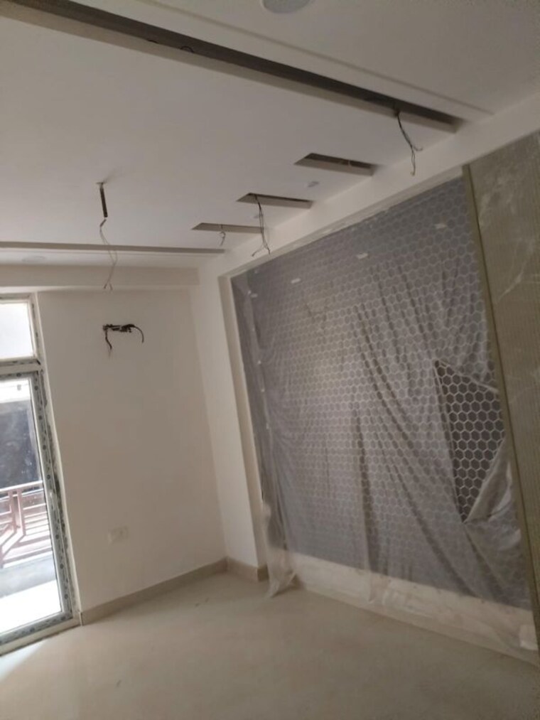 Bathroom, ozone-apartment 3 Bedroom 1700 Sq.Ft. Builder Floor In Sector 104 Noida 10096615