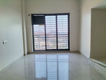 Room in 2 BHK Apartment at Raheja Heights Phase 2, Goregaon East – for Rent