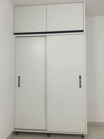 Room in 3 BHK Apartment at Poulomi Avante, Kokapet – for Rent