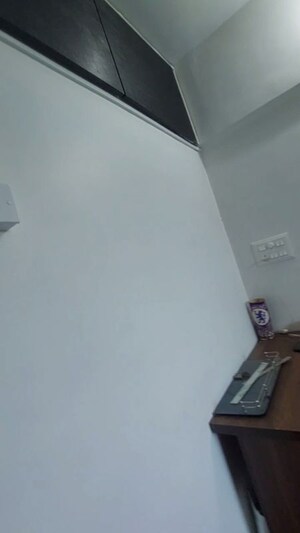 Furnished Amenities in 1.5 BHK Apartment at Golden Palace CHS, Kandivali East – for Sale