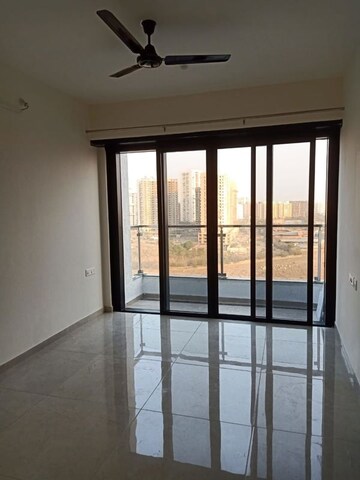 Room in 3 BHK Apartment at Duville Riverdale Residences, Kharadi – for Sale