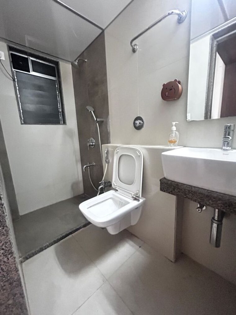 Bathroom, harasiddh-viraaj 1 Bedroom 428 Sq.Ft. Apartment In Malad East Mumbai 10096685
