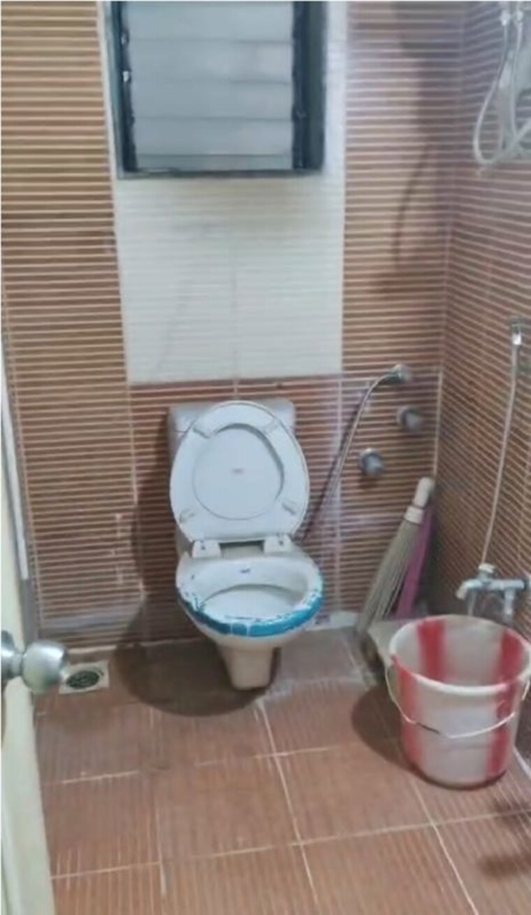 Attached Bathroom, balaji-trinity-heights 3 Bedroom 720 Sq.Ft. Apartment In Haware City Thane 10096622