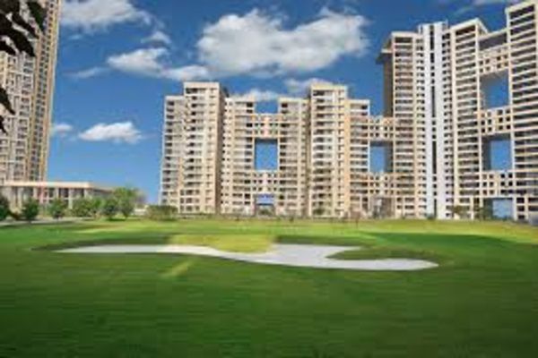 3 BHK 2620 Sq.Ft. Apartment in Jaypee Greens Kalypso Court