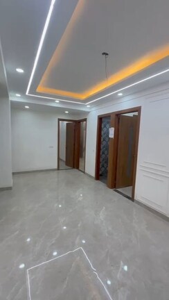 4 BHK + Servant Room Builder Floor For Sale in Sapphire Tower