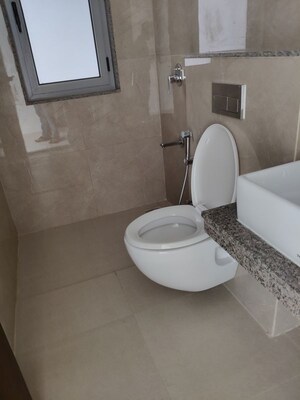 Bathroom in 3 BHK Apartment at Sunteck City Avenue 4, Goregaon West – for Sale