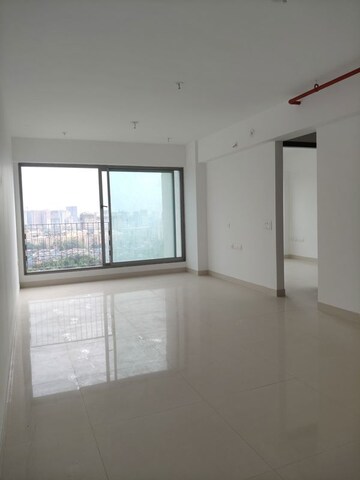 Room in 3 BHK Apartment at Sunteck City Avenue 4, Goregaon West – for Sale