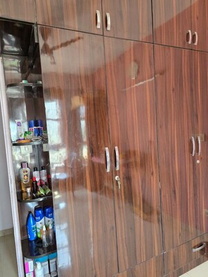 Furnished Amenities in 3 BHK Apartment at Tulip White, Sector 69 – for Rent