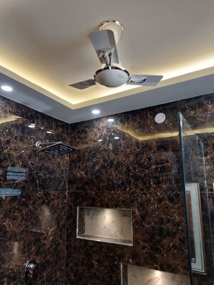 Furnished Amenities in 3 BHK Builder Floor at BPTP District 3, Sector 85 – for Sale