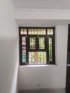 2 BHK + Pooja Room Builder Floor For Rent in Vasant Kunj