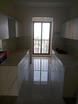Kitchen in 3 BHK Apartment at Mirchandani Triton, Santacruz West – for Sale