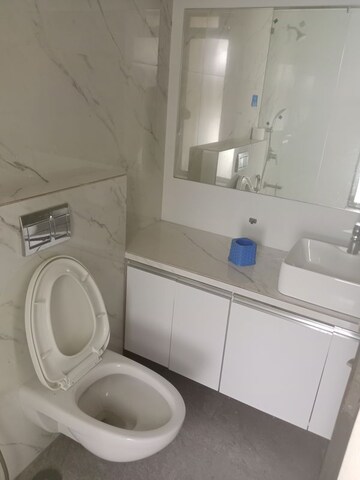 Attached Bathroom in 3 BHK Apartment at Mirchandani Triton, Santacruz West – for Sale