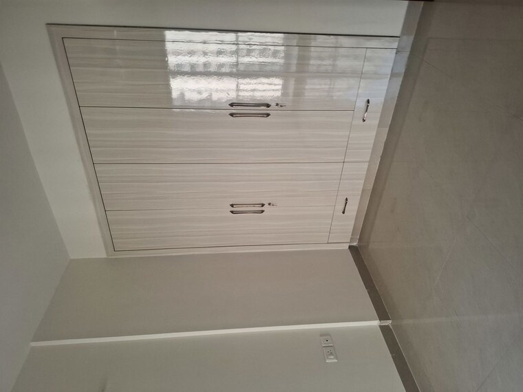 Room, amrapali-heartbeat-city 3.5 Bedroom 1575 Sq.Ft. Apartment In Sector 107 Noida 10096886