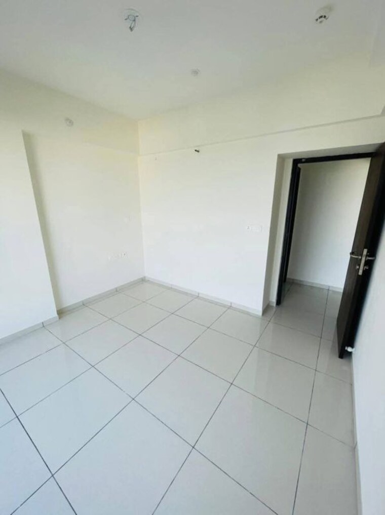 Room, duville-riverdale-heights 1 Bedroom 508 Sq.Ft. Apartment In Kharadi Pune 10096890