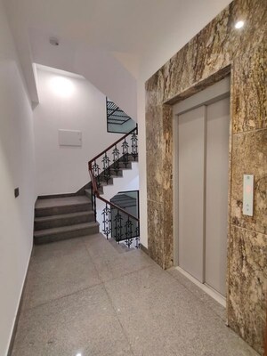 3 BHK Builder Floor For Rent in Defence Colony