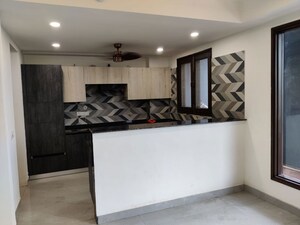 Room in 3 BHK Builder Floor at BPTP District 3, Sector 85 – for Sale