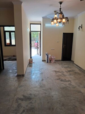 3 BHK Builder Floor For Rent in Lajpat Nagar 4