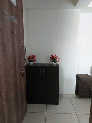 Furnished Amenities in 2 BHK Apartment at Balewadi Plaza, Balewadi – for Rent