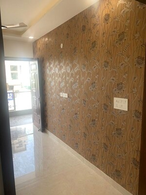 Furnished Amenities in 3 BHK Builder Floor at BPTP District 3, Sector 85 – for Sale