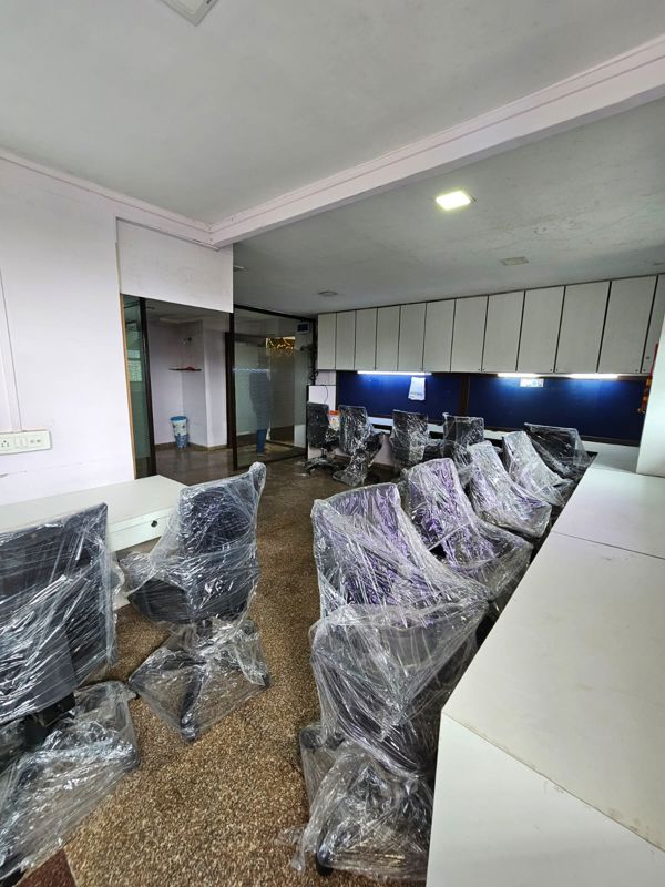 Office Space For Rent in Naupada