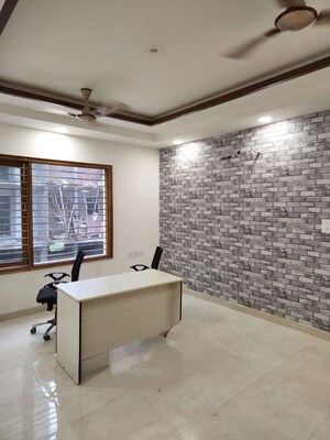 Bedroom in 3 BHK Builder Floor at BPTP District 3, Sector 85 – for Sale