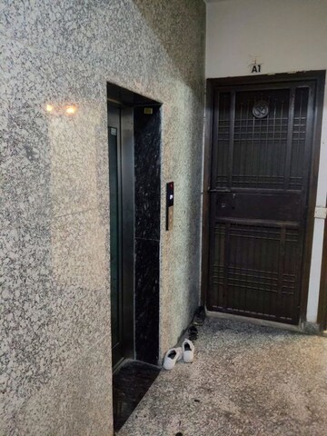 Building Lobby in 1 BHK Builder Floor at Shakti Khand Iii – for Rent