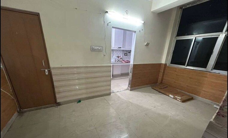 Room, husainganj 2 Bedroom 1250 Sq.Ft. Apartment In Husainganj Lucknow 10096951