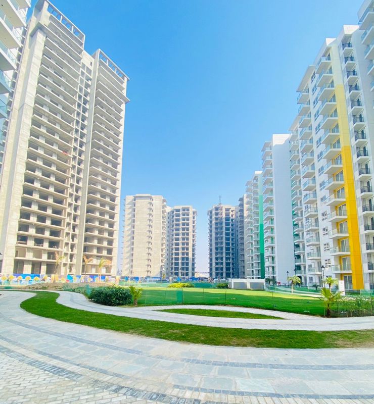 3 BHK + Extra Room Apartment For Sale in Sector 88