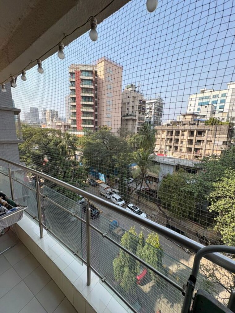 Balcony, khar west 2 Bedroom 760 Sq.Ft. Apartment In Khar West Mumbai 10096961