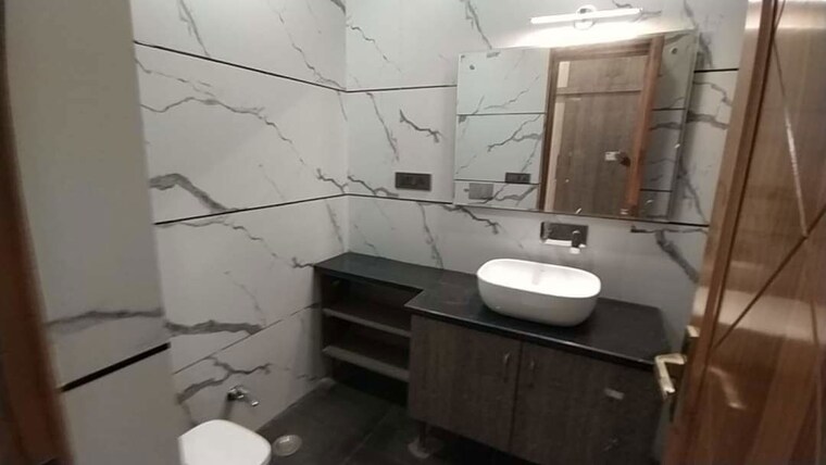 Kitchen, puri-kohinoor 3 Bedroom 158 Sq.Yd. Builder Floor In Sector 89 Faridabad 10096960