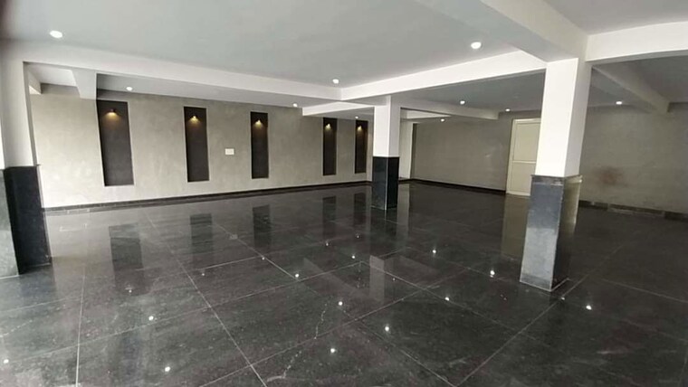  Parking, puri-kohinoor 3 Bedroom 158 Sq.Yd. Builder Floor In Sector 89 Faridabad 10096960