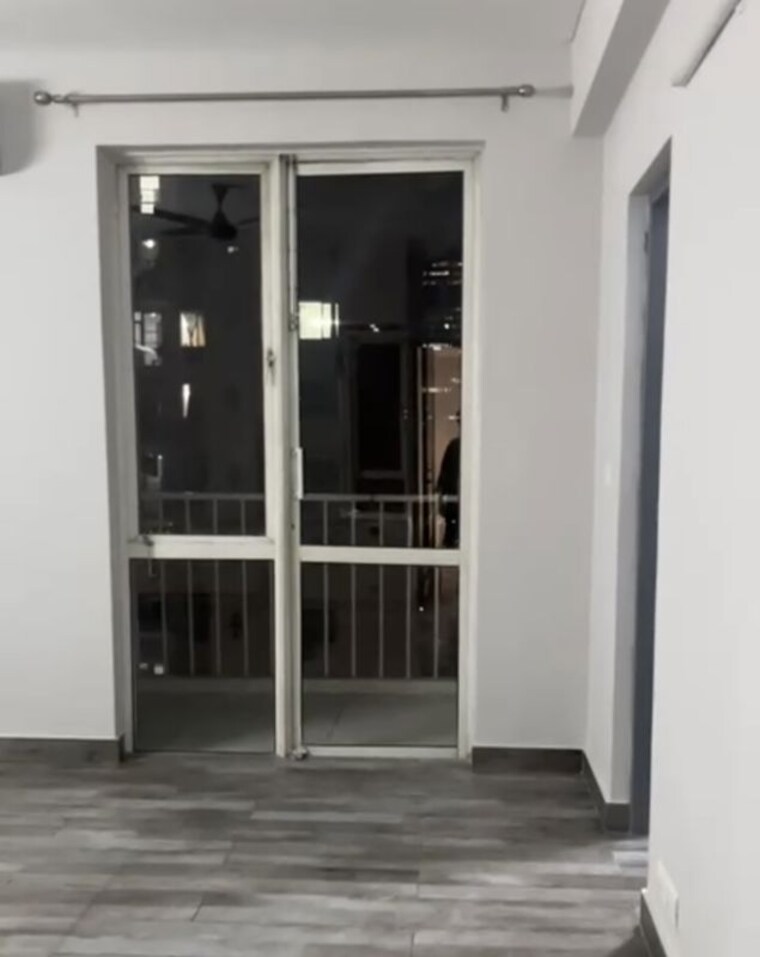 Bedroom, dlf-the-carlton-estate 3 Bedroom 1377 Sq.Ft. Apartment In Dlf Phase V Gurgaon 10096976