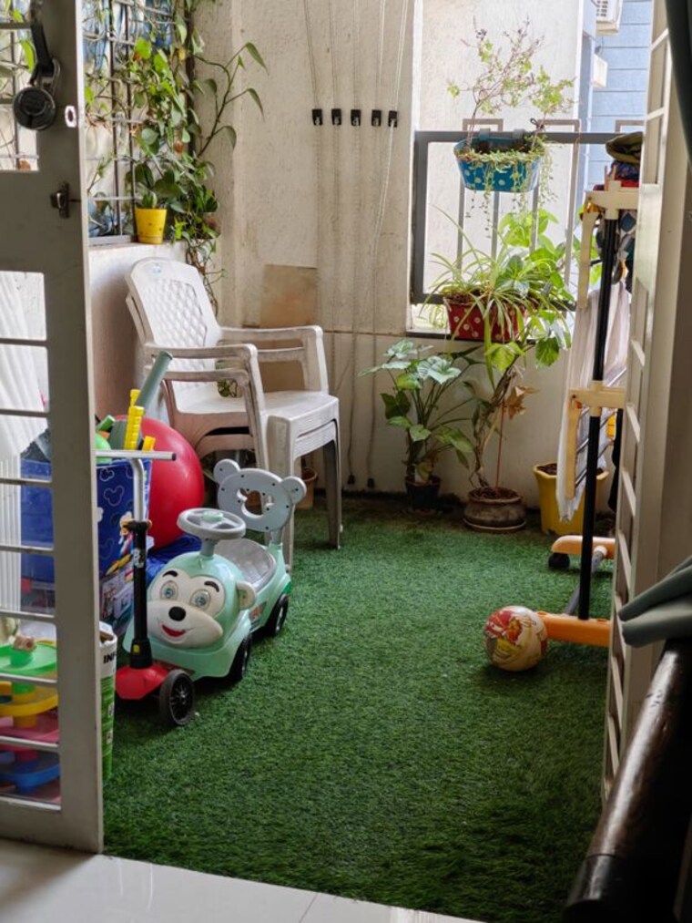  Parking, gobind-ganesh-imperia 2 Bedroom 986 Sq.Ft. Apartment In Wakad Pune 10096979