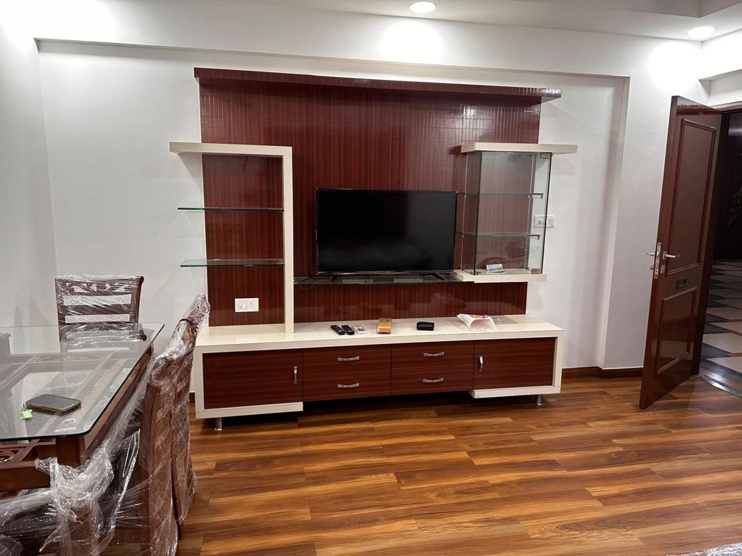 2 BHK + Extra Room Apartment For Rent in Hiranandani Estate Queens