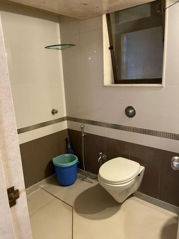 Bathroom in 3 BHK Apartment at Elizabeth Home, Santacruz West – for Sale