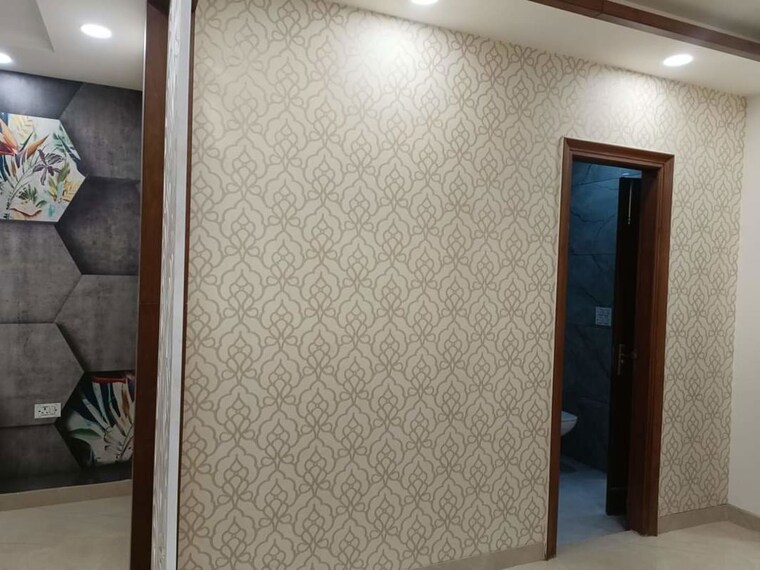 Room, puri-kohinoor 3 Bedroom 173 Sq.Yd. Builder Floor In Sector 89 Faridabad 10096980