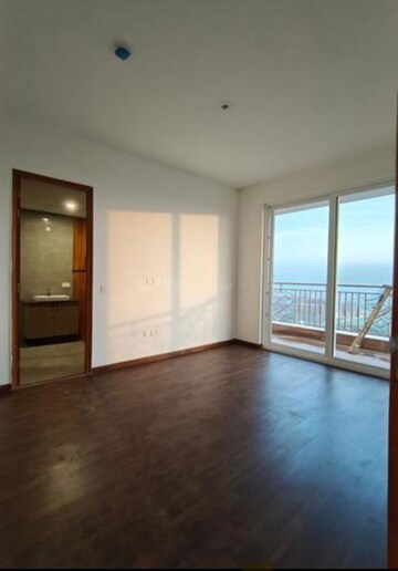 3 BHK Apartment For Rent in Sector 82